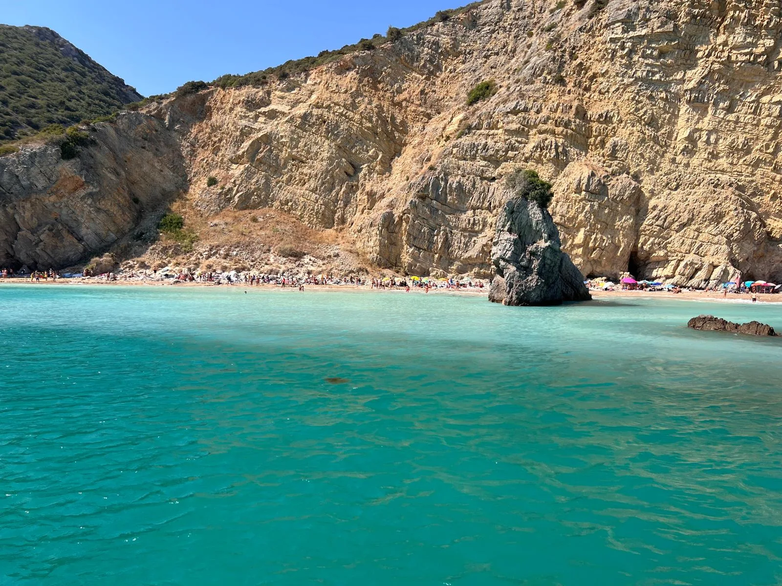 Paisagem costeira e águas de Sesimbra